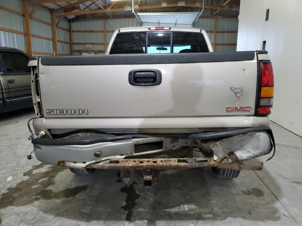 2006 GMC Sierra K2500 Heavy Duty VIN: 1GTHK29U96E109552 Lot: 81570775