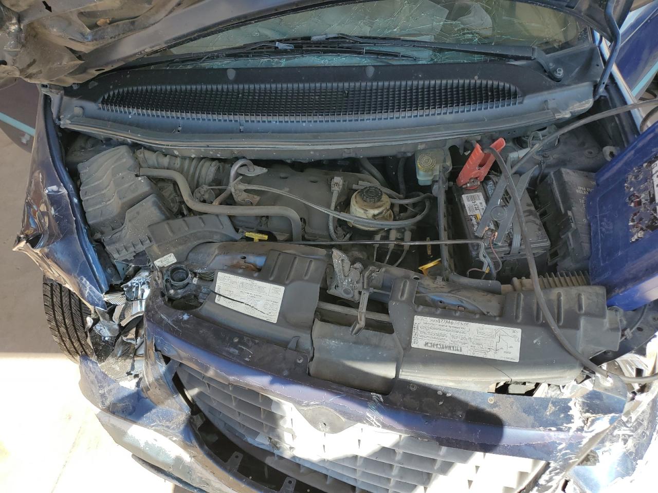 2001 Chrysler Voyager VIN: 1C4GJ25351B120098 Lot: 80496045