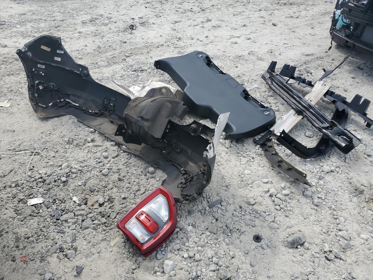 2021 Ford Bronco Sport Outer Banks VIN: 3FMCR9C62MRA50102 Lot: 83792625