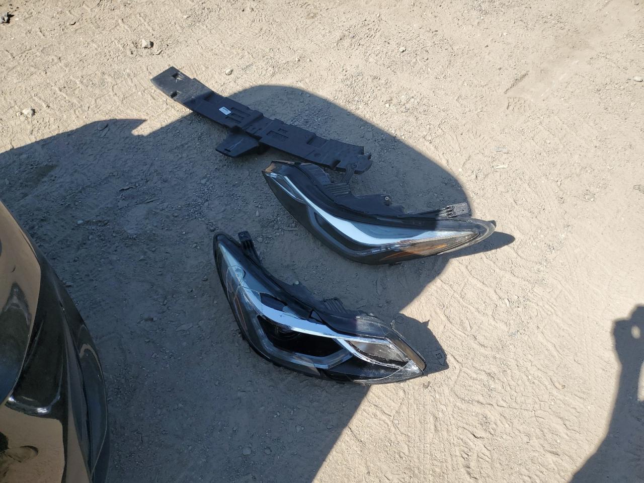 2018 Chevrolet Cruze Lt VIN: 1G1BE5SM3J7122120 Lot: 81144225