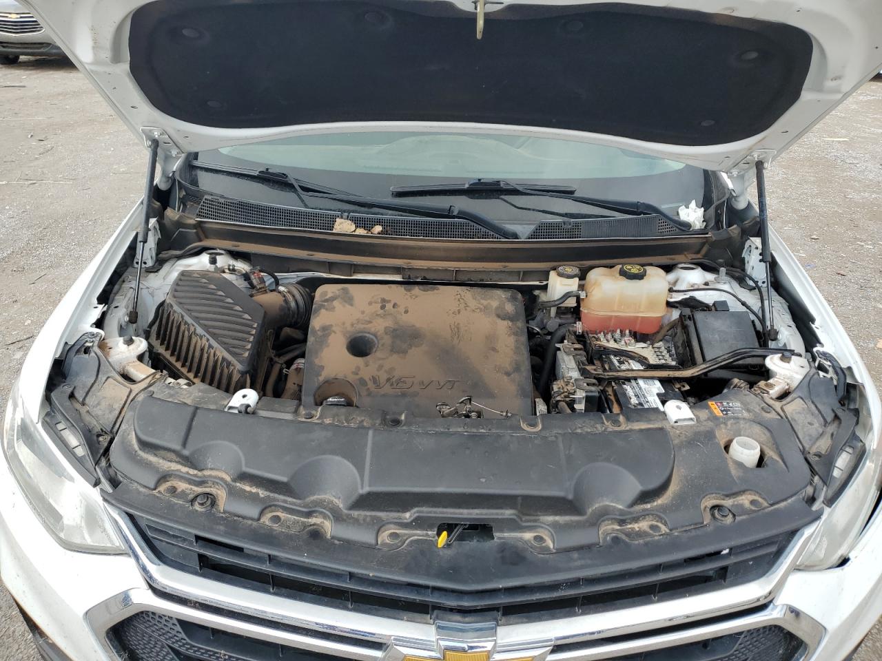 2018 Chevrolet Traverse Ls VIN: 1GNERFKW4JJ140832 Lot: 70189685