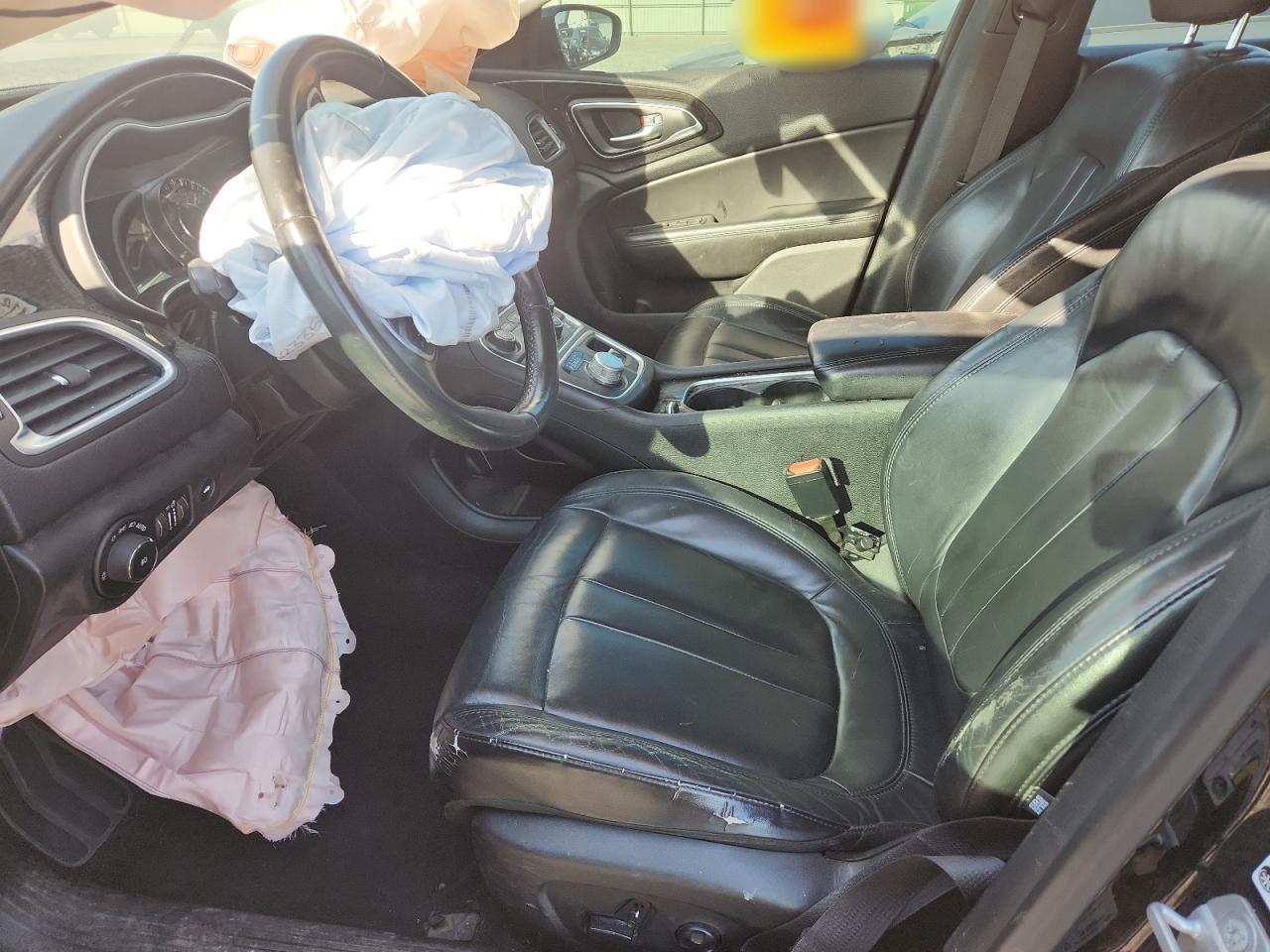 2015 Chrysler 200 C VIN: 1C3CCCCB9FN593778 Lot: 81141775