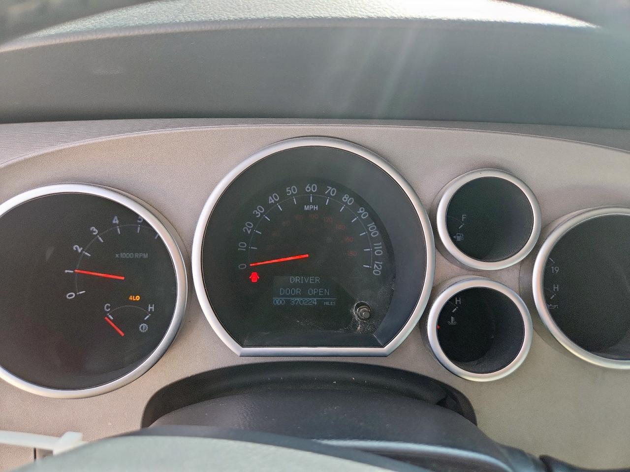 2010 Toyota Sequoia Limited VIN: 5TDJW5G10AS029110 Lot: 84363195