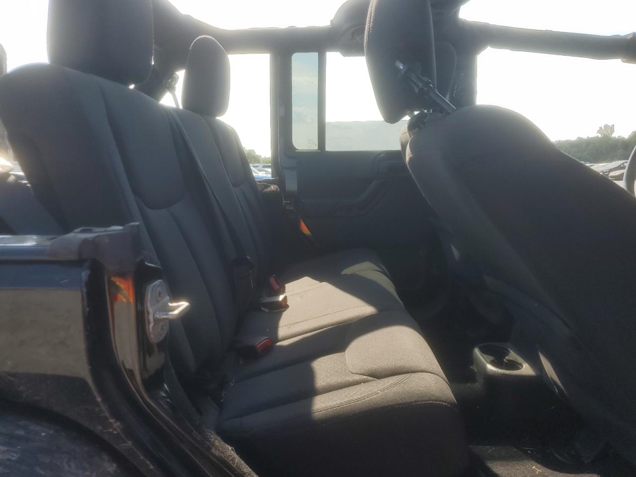 2014 Jeep Wrangler Unlimited Sport VIN: 1C4BJWDG0EL309540 Lot: 71451055