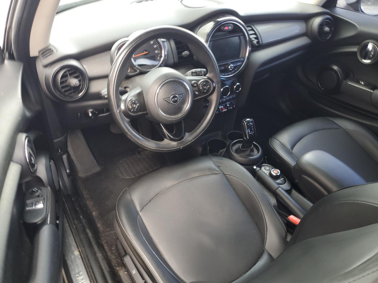 2020 Mini Cooper VIN: WMWXR3C04L2L85098 Lot: 81475265