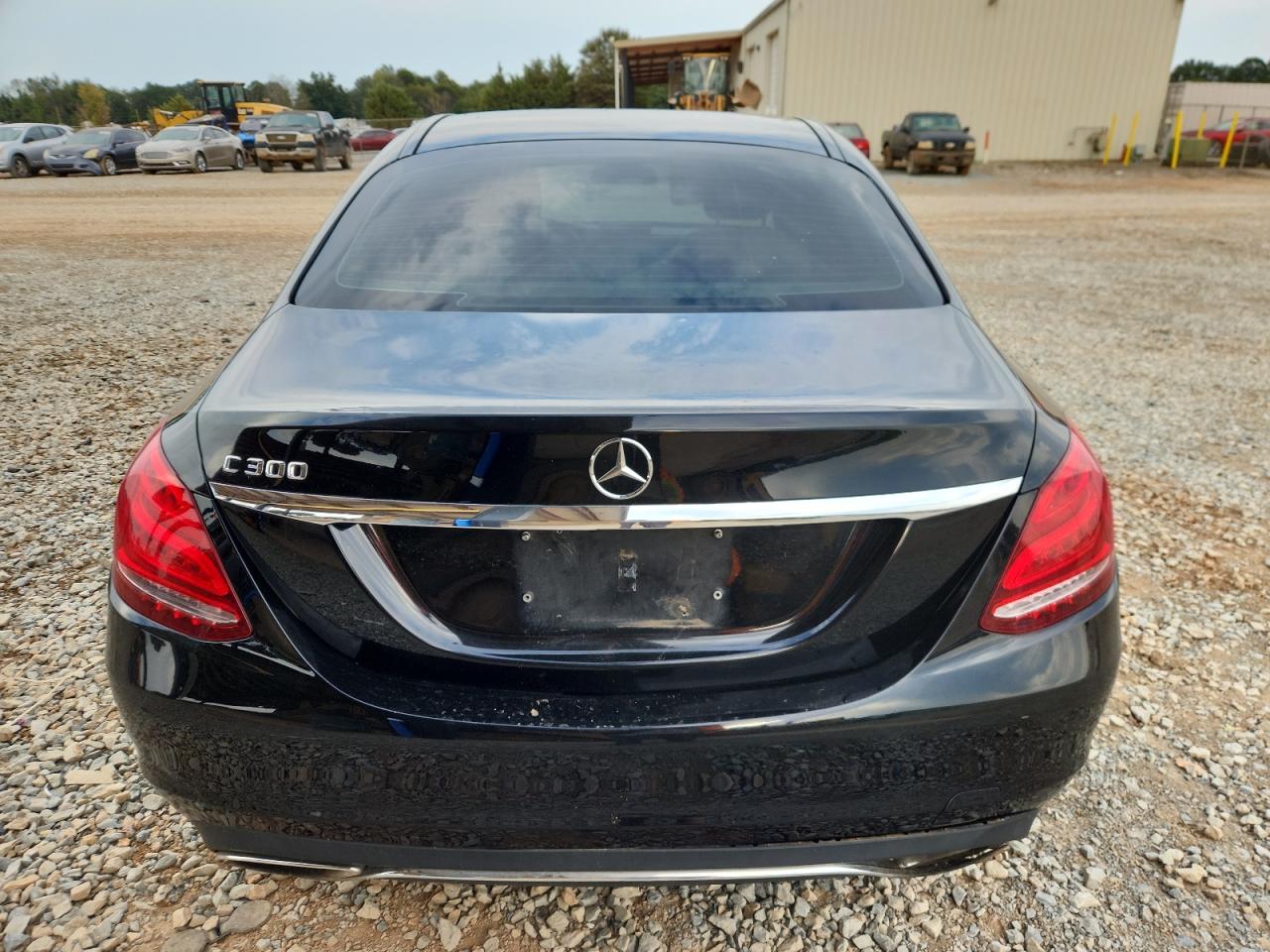 2015 Mercedes-Benz C 300 VIN: 55SWF4JB1FU069062 Lot: 81657125