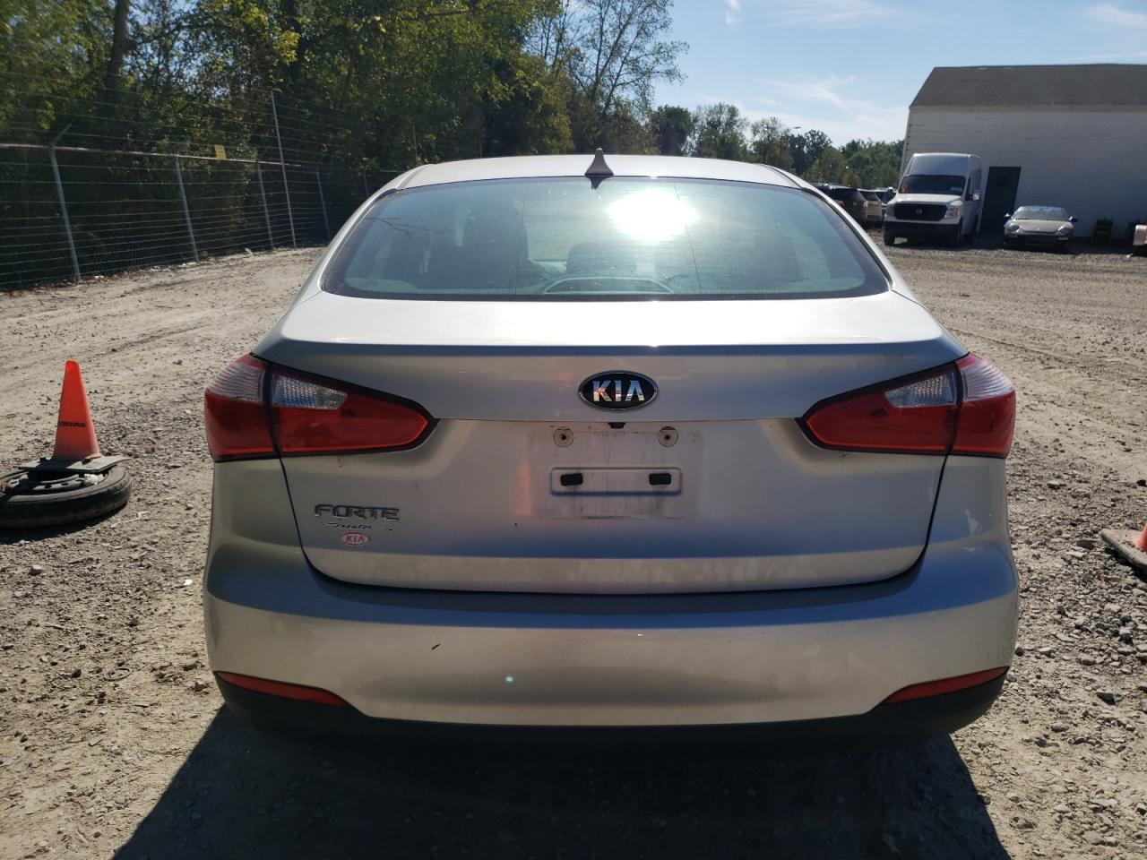 2016 Kia Forte Lx VIN: KNAFX4A69G5549982 Lot: 94358725