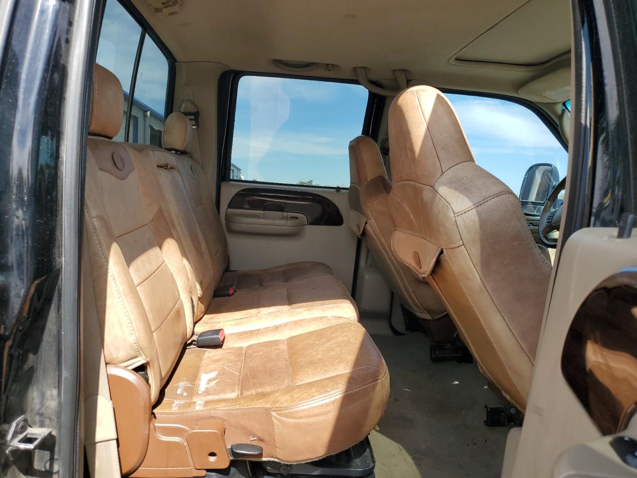 2007 Ford F250 Super Duty VIN: 1FTSW21P17EB33281 Lot: 81510005