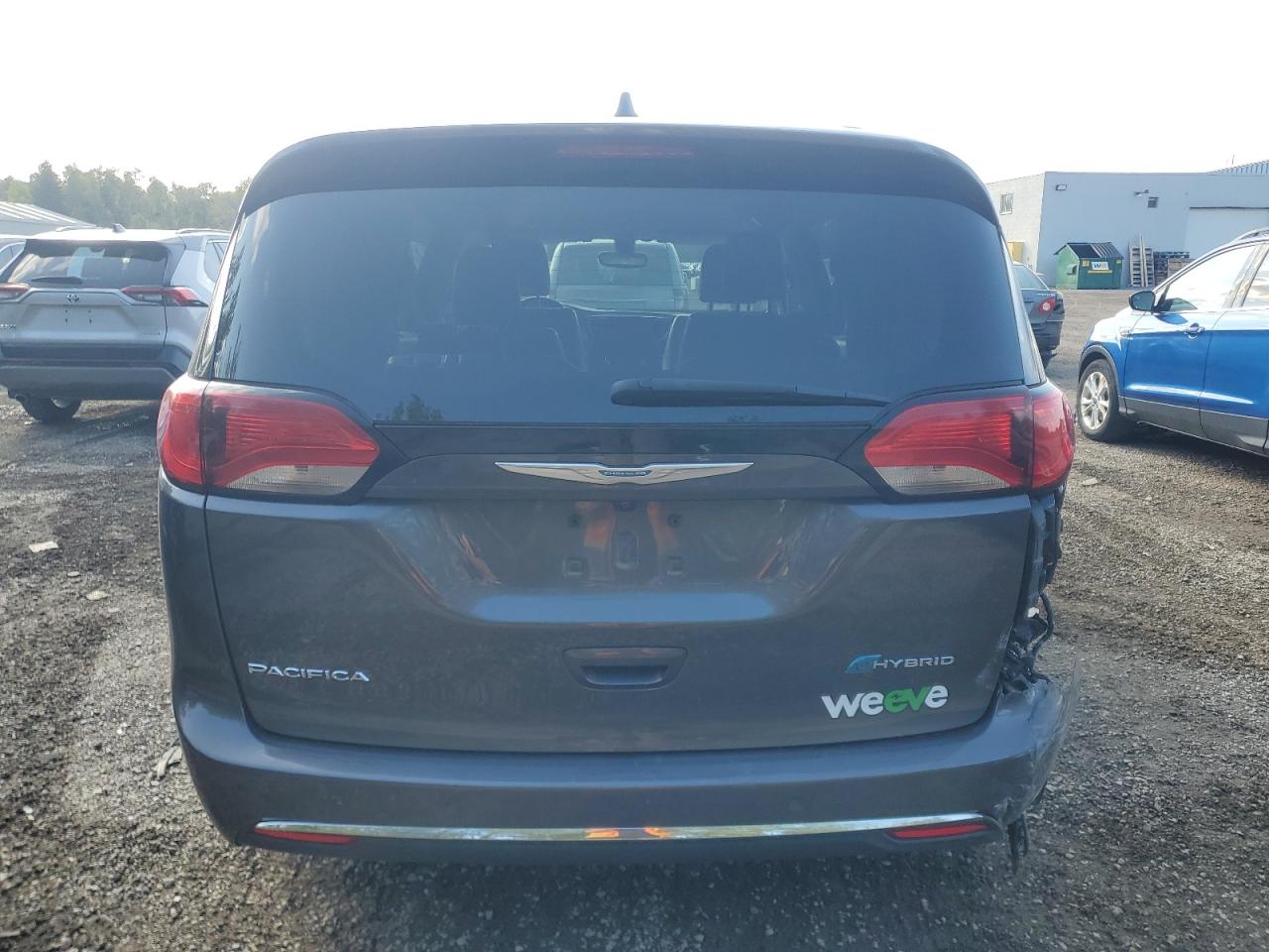 2020 Chrysler Pacifica Hybrid Touring L VIN: 2C4RC1L7XLR224545 Lot: 83856415