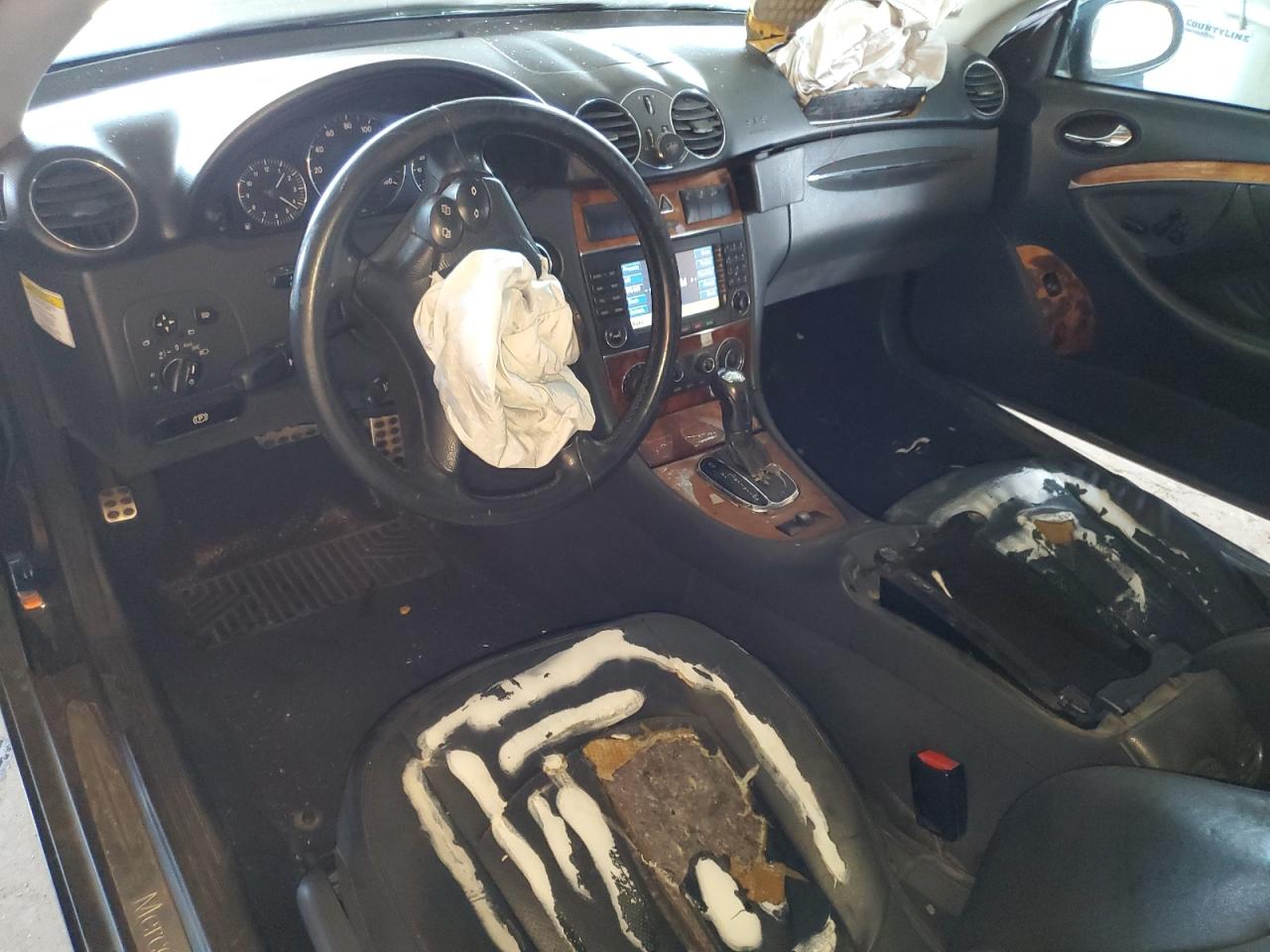 2005 Mercedes-Benz Clk 320 VIN: WDBTK65G95T046110 Lot: 81945955