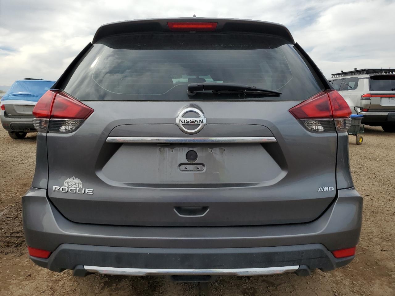 2018 Nissan Rogue S VIN: 5N1AT2MV4JC778987 Lot: 81339235