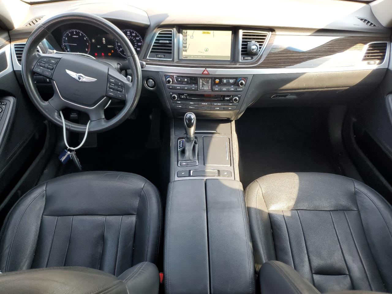 2016 Hyundai Genesis 3.8L VIN: KMHGN4JE9GU127779 Lot: 80906645