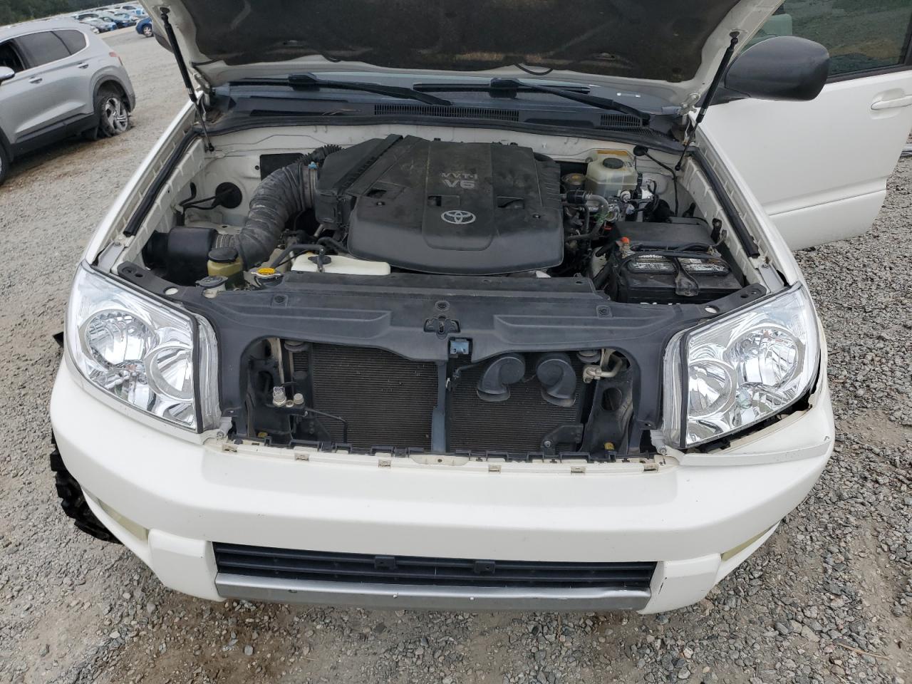 2004 Toyota 4Runner Sr5 VIN: JTEZU14R340030640 Lot: 80878695