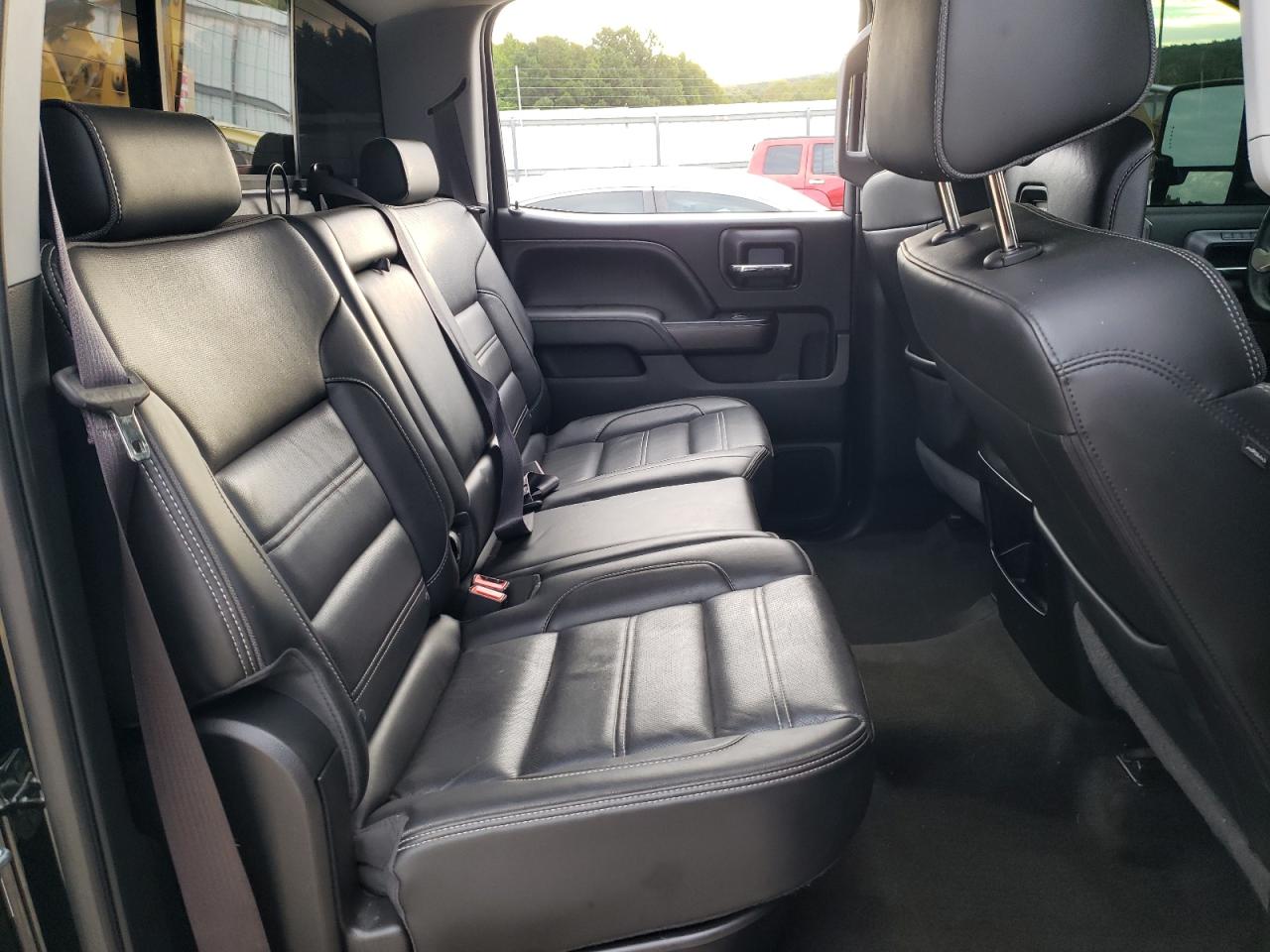 2017 GMC Sierra K2500 Denali VIN: 1GT12UEY0HF117087 Lot: 71848905