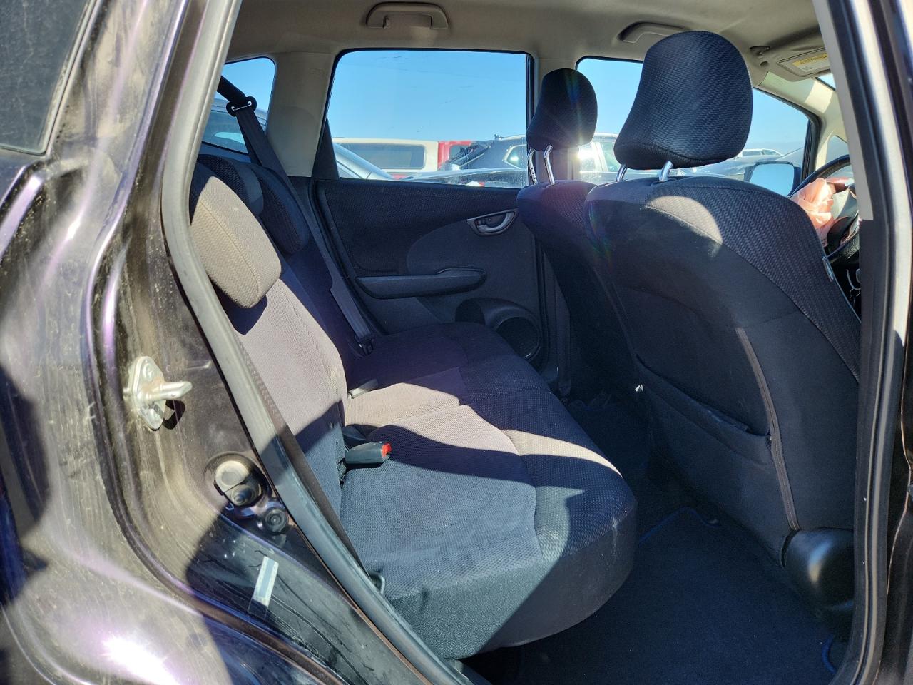 2013 Honda Fit Sport VIN: JHMGE8H50DC076092 Lot: 81638325