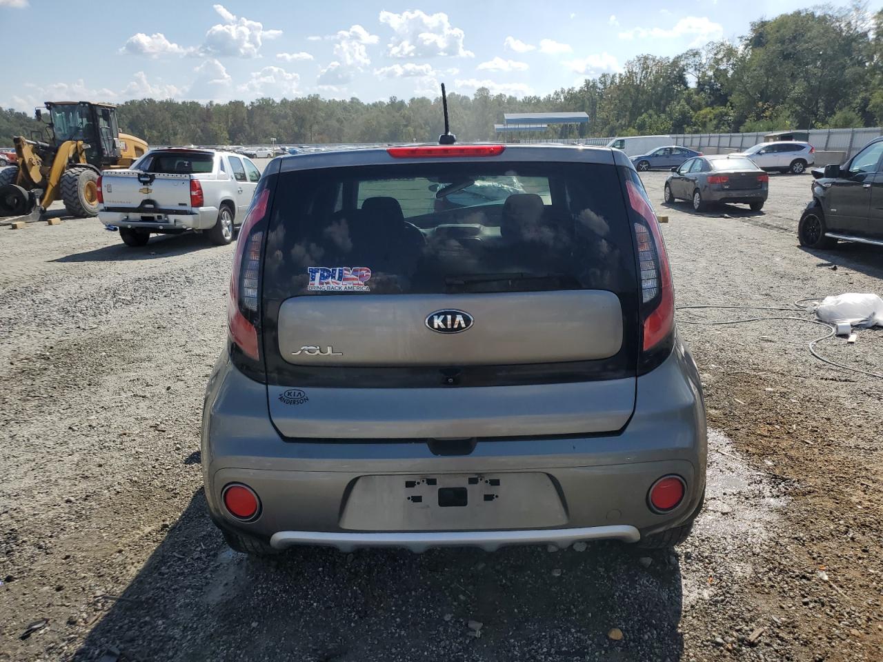 2017 Kia Soul + VIN: KNDJP3A55H7456896 Lot: 81511215