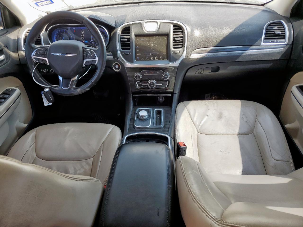 2016 Chrysler 300 Limited VIN: 2C3CCAAG2GH207005 Lot: 80636715