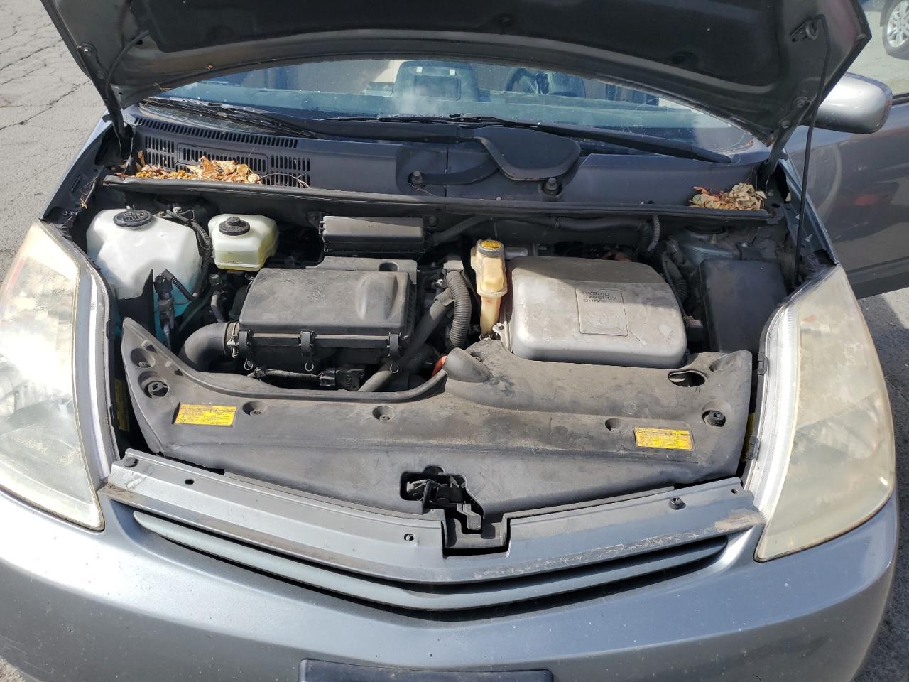 2004 Toyota Prius VIN: JTDKB20U740008894 Lot: 81972535