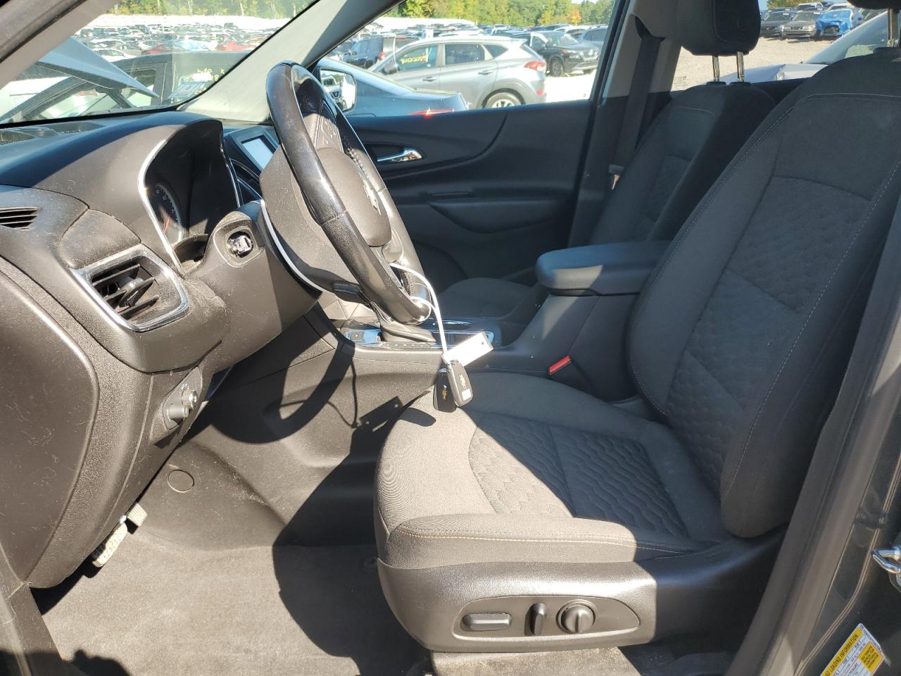 2018 Chevrolet Equinox Lt VIN: 2GNAXSEV3J6240630 Lot: 81357165