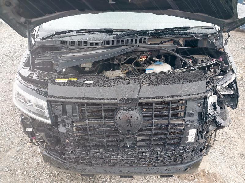2020 VOLKSWAGEN TRANSPORTER T30 HIGHLINE 