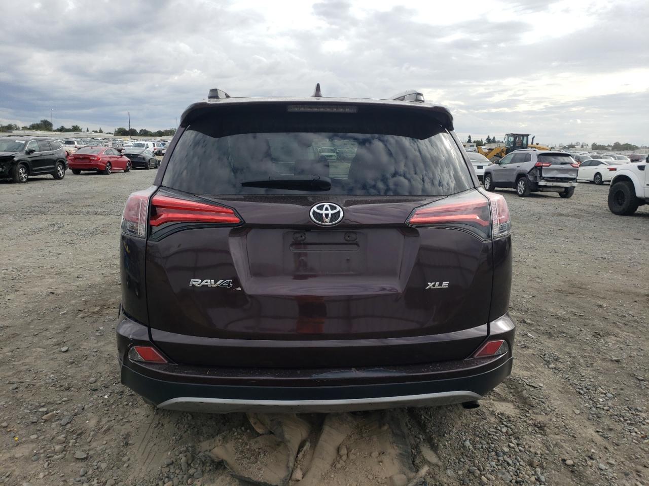 2018 Toyota Rav4 Adventure VIN: 2T3WFREV9JW488735 Lot: 81902825