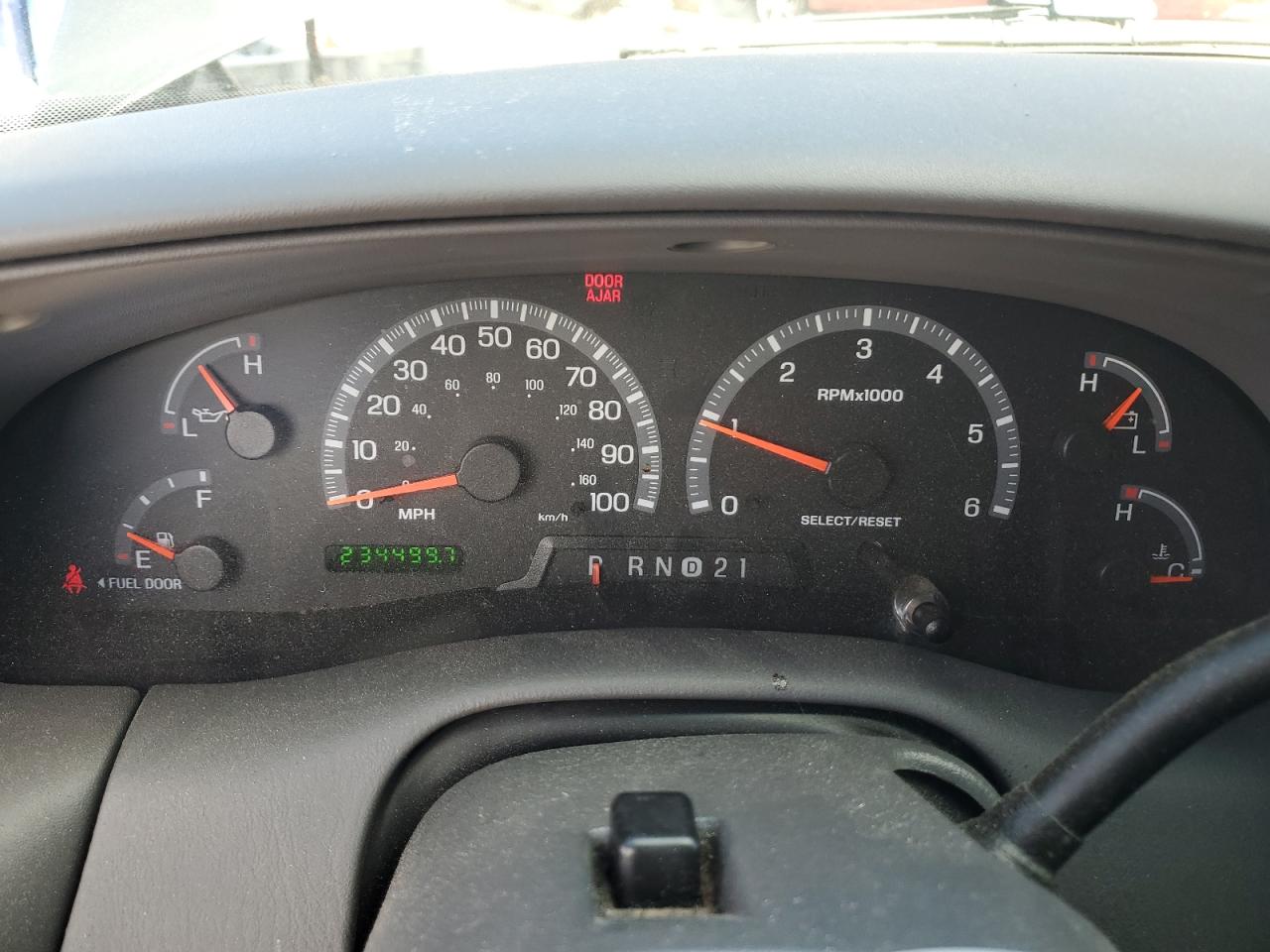 2002 Ford F150 VIN: 1FTRF17W62NA15324 Lot: 84410965