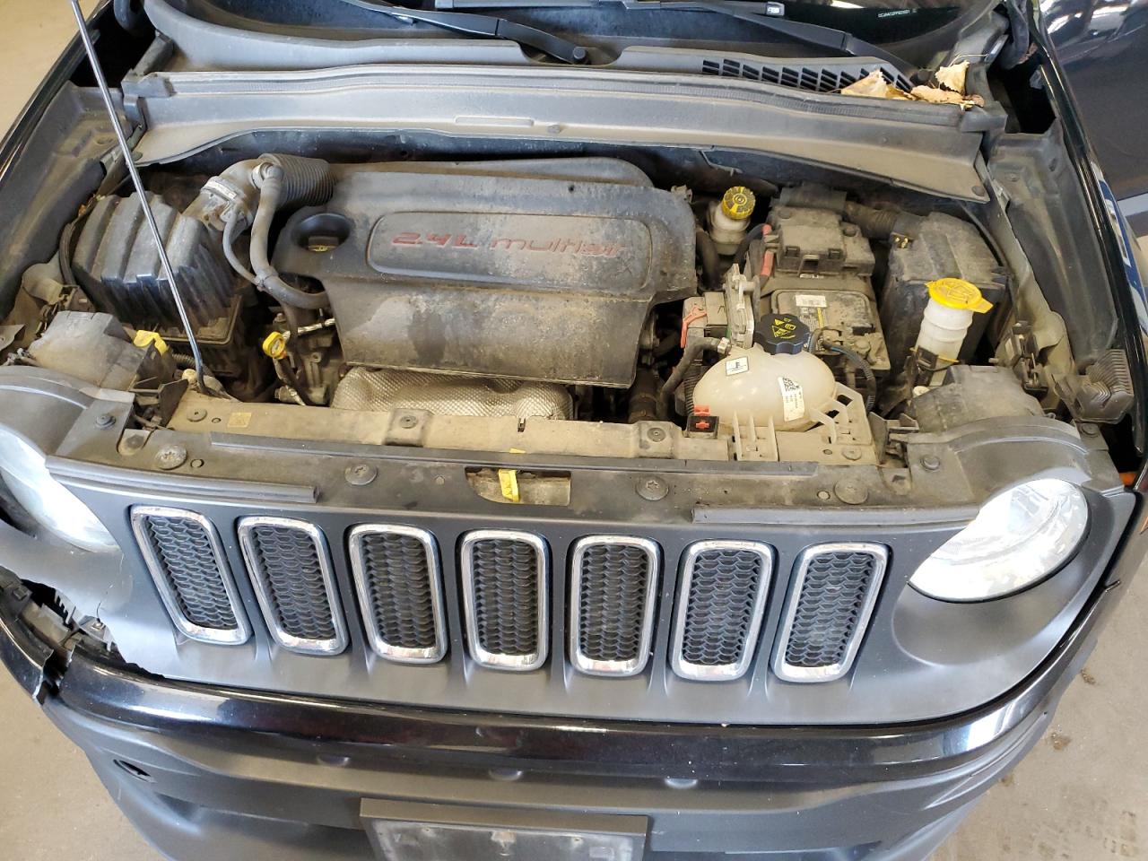 2015 Jeep Renegade Sport VIN: ZACCJAAT2FPB23021 Lot: 83848545