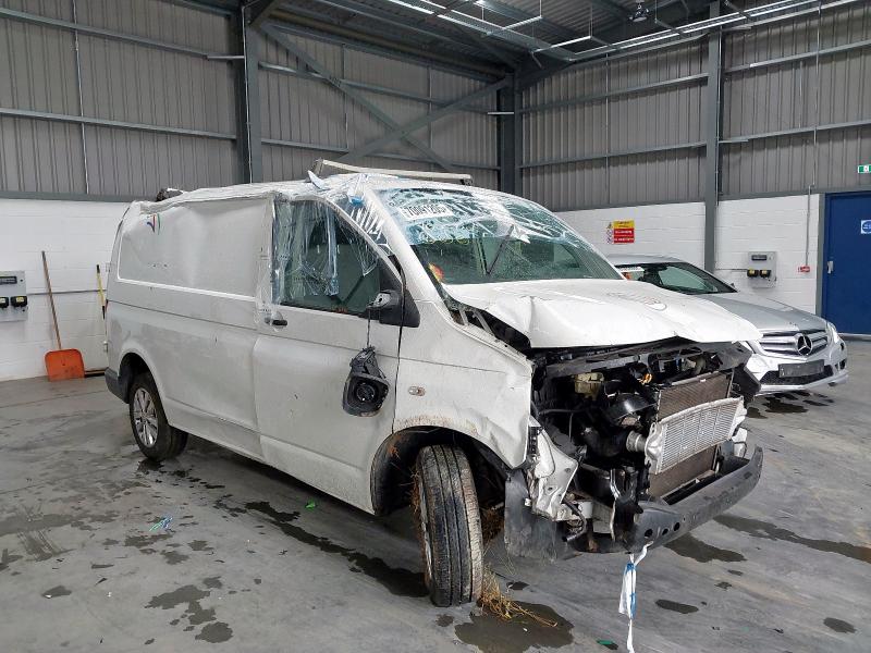 2015 VOLKSWAGEN TRANSPORTER STARTLINE
