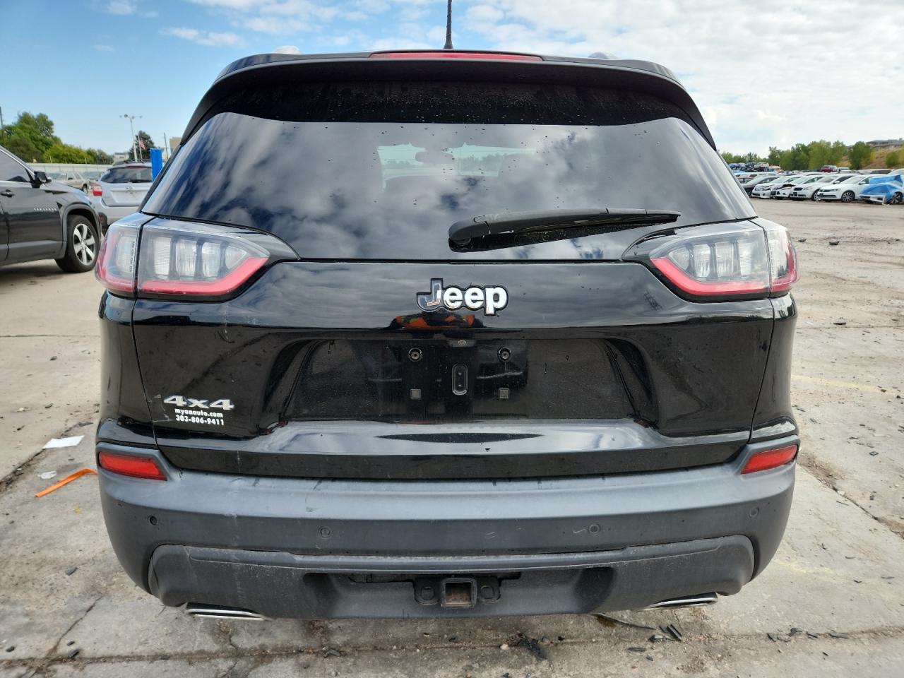 2019 Jeep Cherokee Latitude Plus VIN: 1C4PJMLX9KD112321 Lot: 80733145
