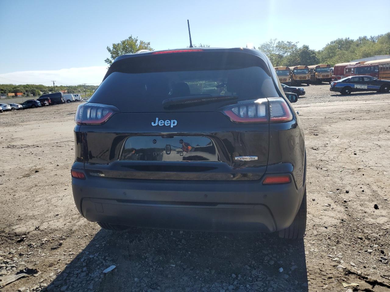 2019 Jeep Cherokee Latitude Plus VIN: 1C4PJLLB8KD316073 Lot: 71543625