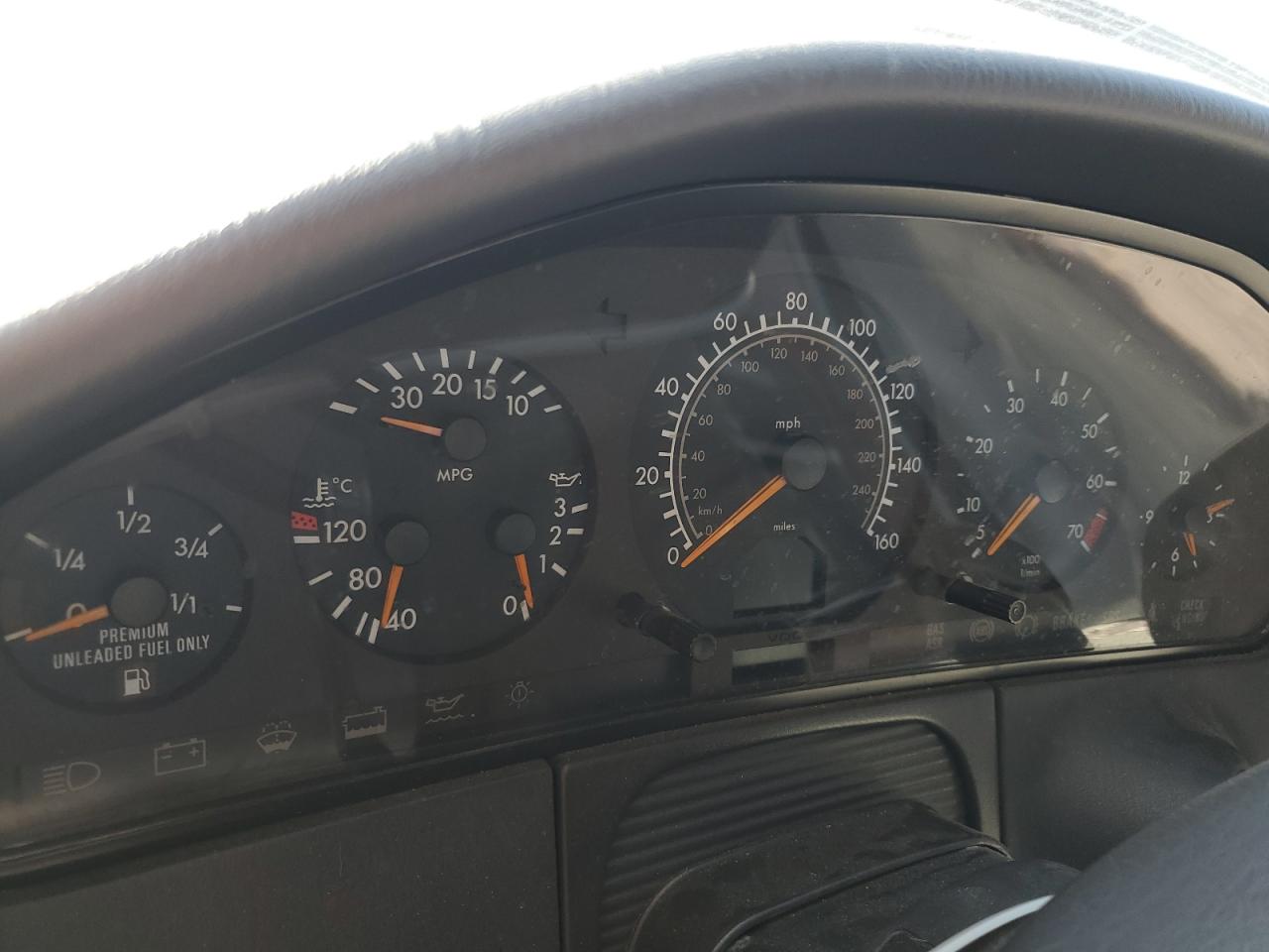 1998 Mercedes-Benz S 320 VIN: WDBGA33G8WA389817 Lot: 81879225
