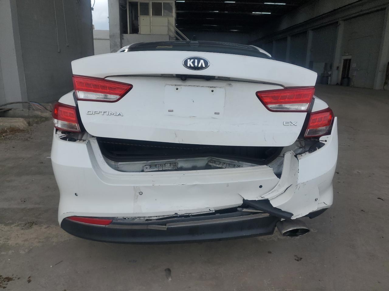 2016 Kia Optima Ex VIN: 5XXGU4L38GG014141 Lot: 80458285
