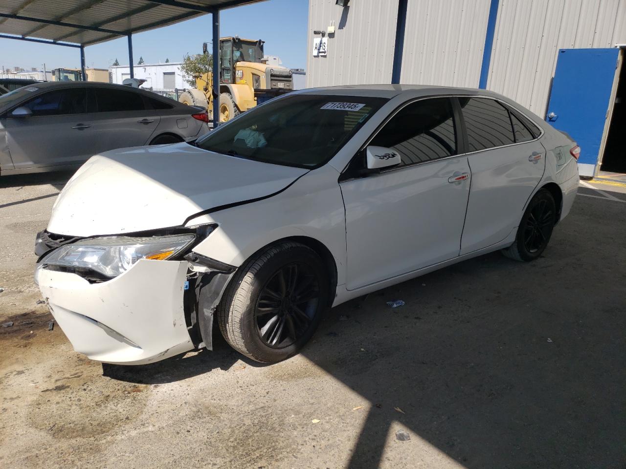 2015 Toyota Camry Le white null gas 4T1BF1FK6FU024371 photo #1