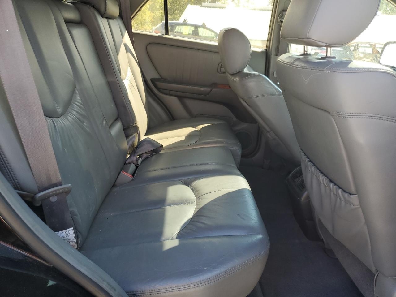 2000 Lexus Rx 300 VIN: JT6HF10U6Y0131379 Lot: 80680065