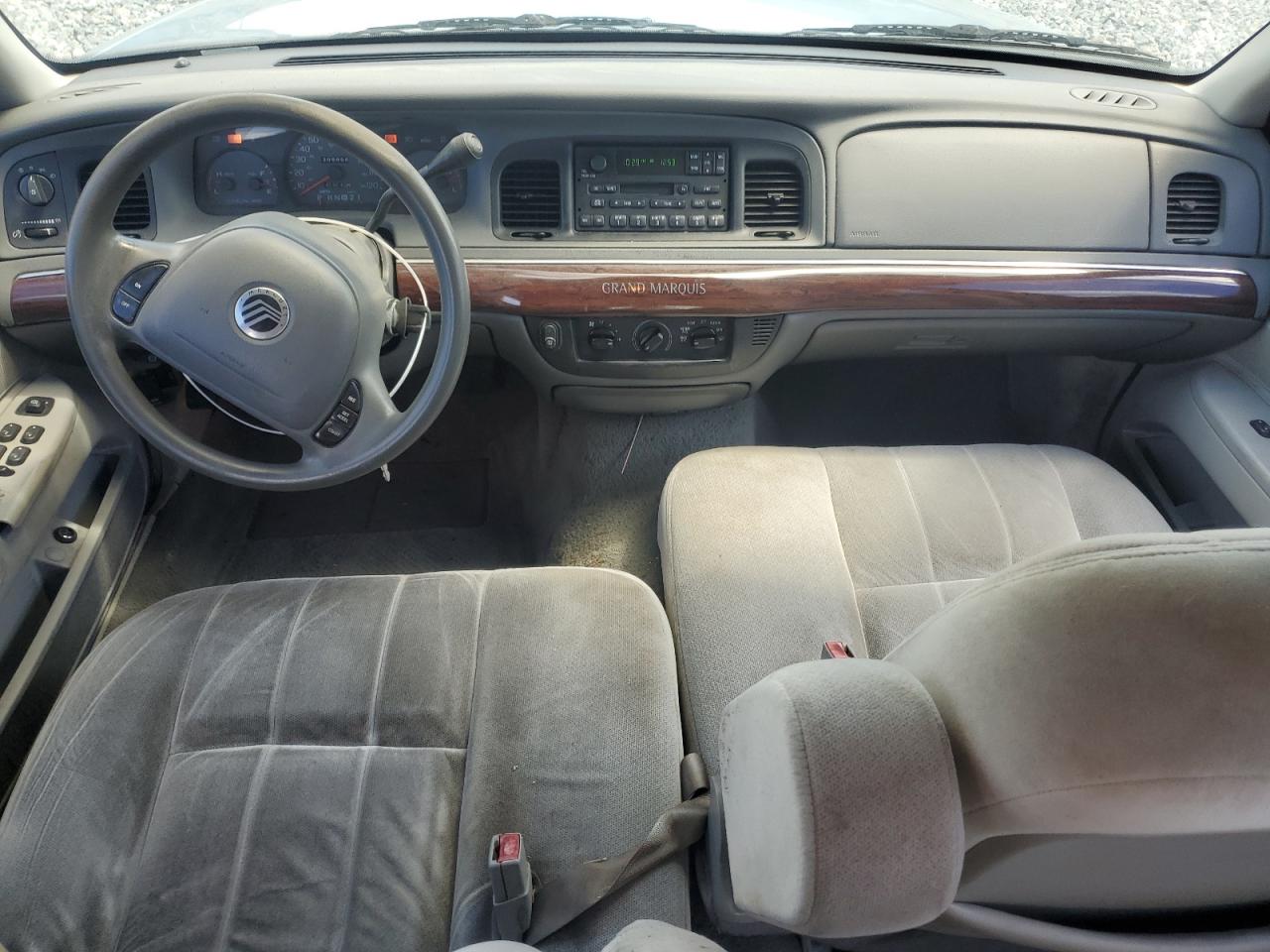 2003 Mercury Grand Marquis Gs VIN: 2MEFM74W03X680184 Lot: 81770325