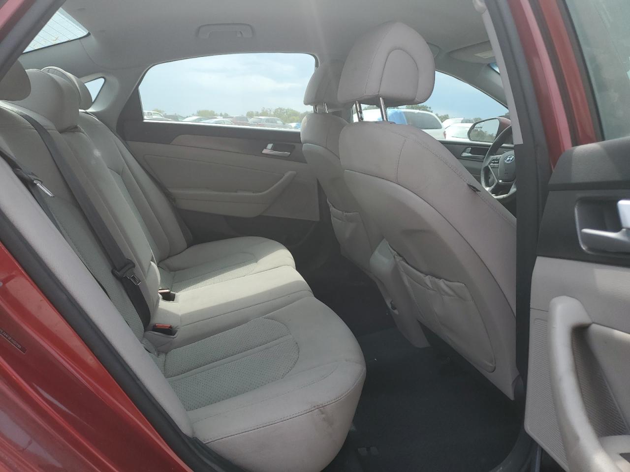 2015 Hyundai Sonata Sport VIN: 5NPE34AF0FH101199 Lot: 81030125