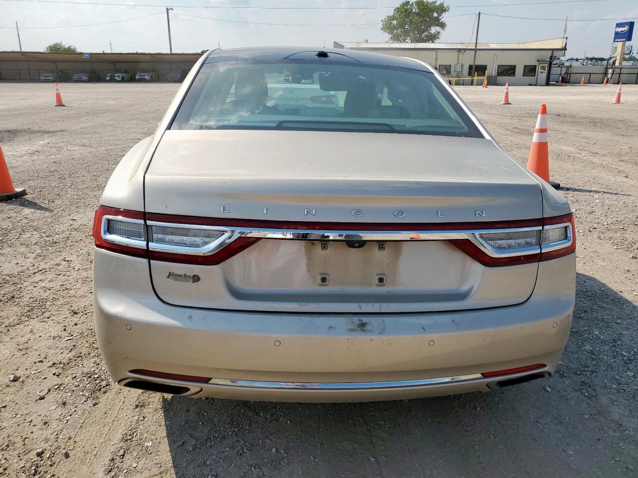 2017 Lincoln Continental Reserve VIN: 1LN6L9RP9H5608776 Lot: 80758535