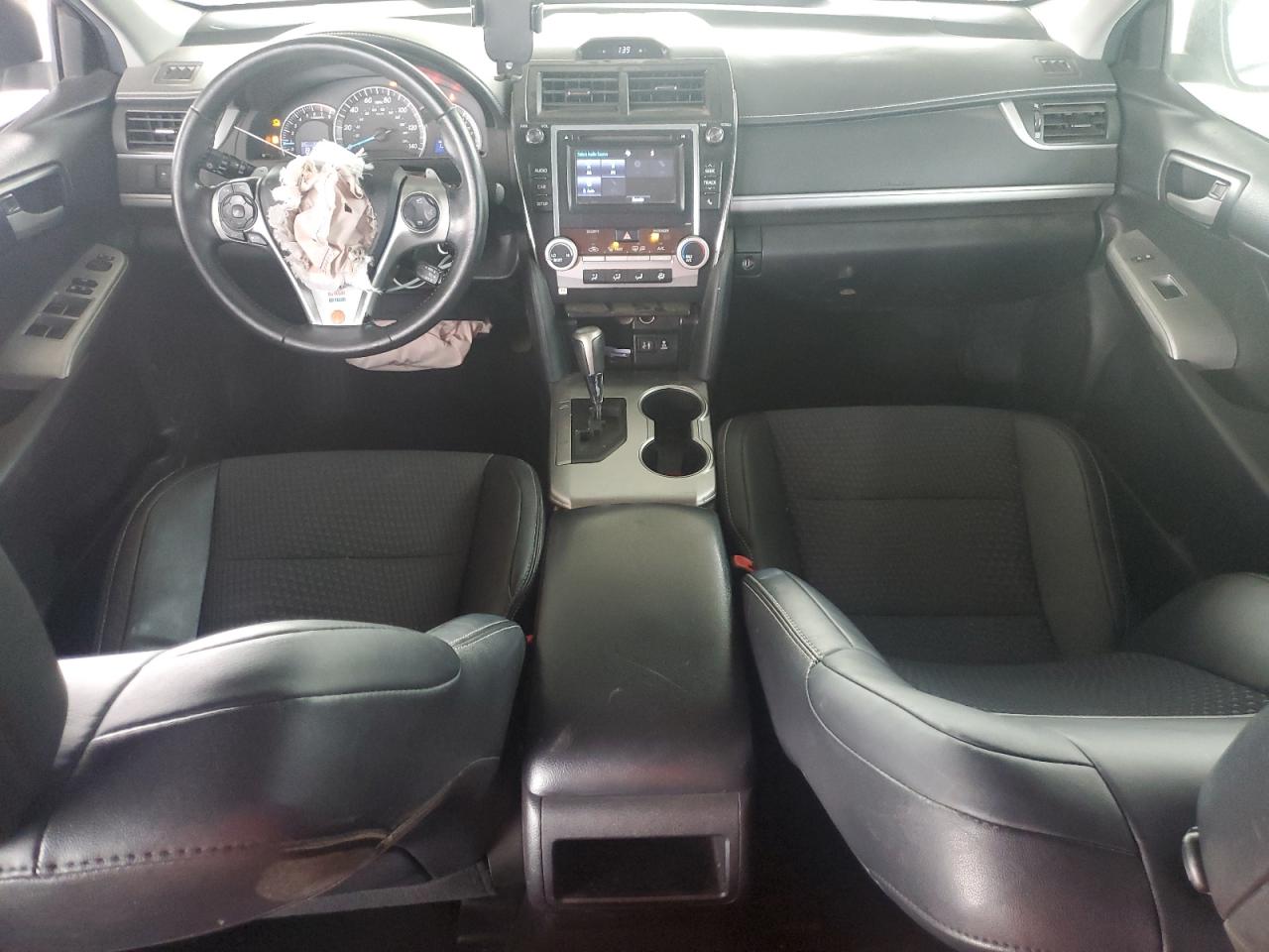 2014 Toyota Camry L VIN: 4T1BF1FKXEU821558 Lot: 81764265