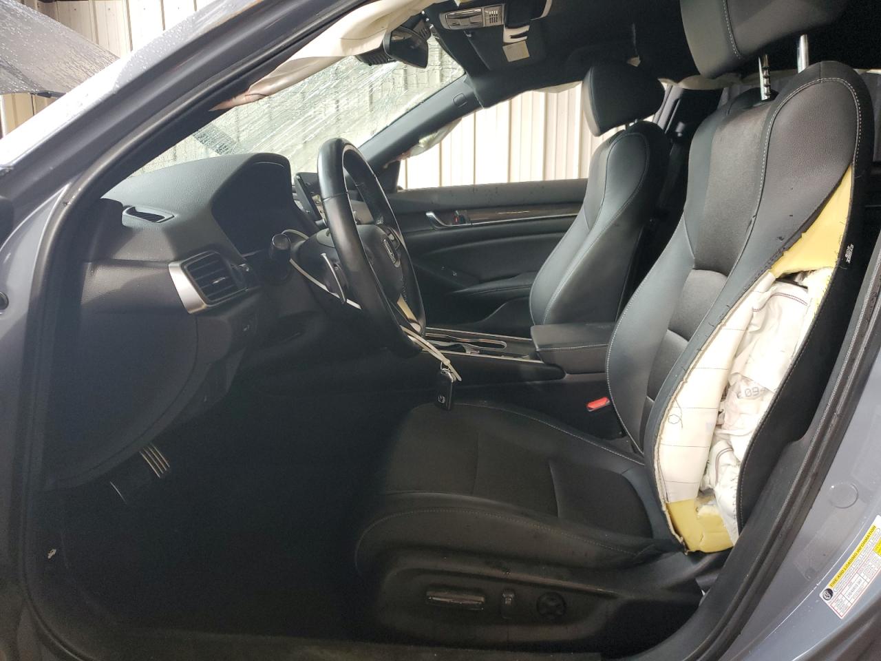 2022 Honda Accord Sport VIN: 1HGCV1F3XNA041647 Lot: 83967325