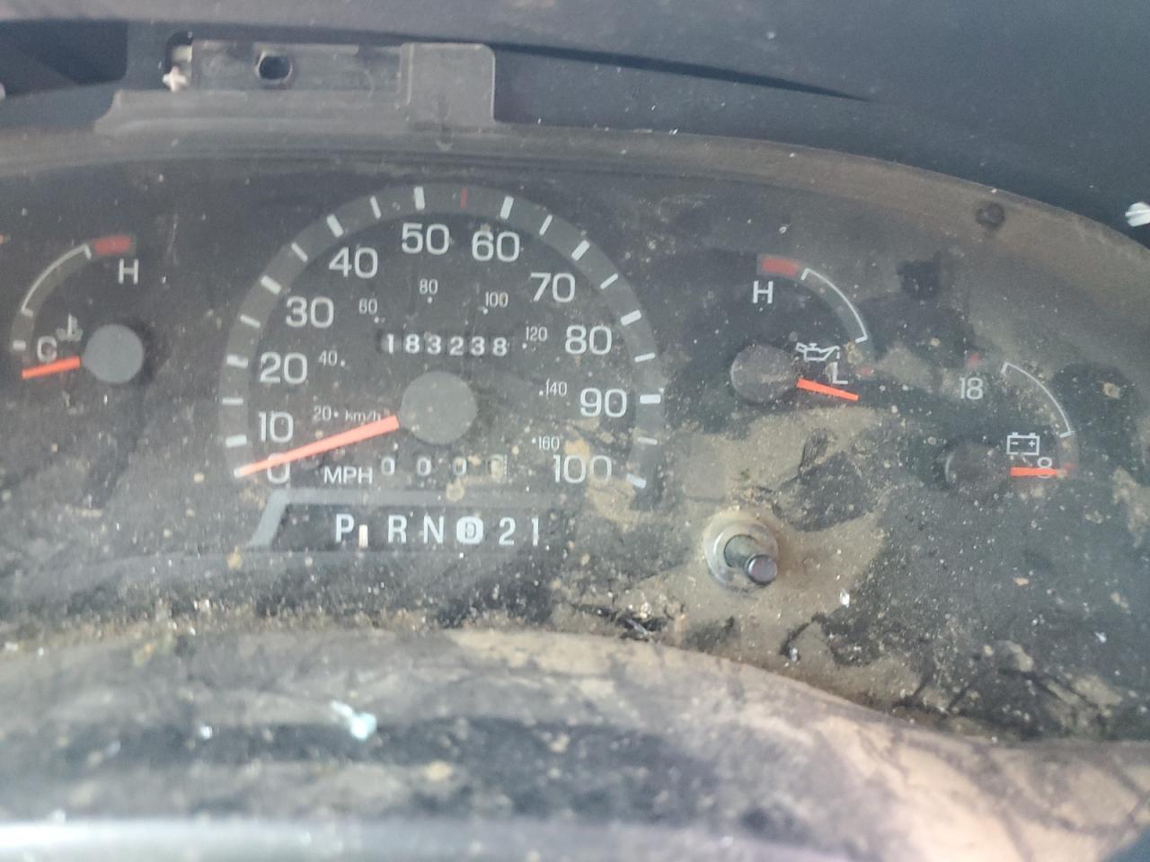 1997 Ford Econoline E150 Van VIN: 1FDEE1465VHB91981 Lot: 82043925