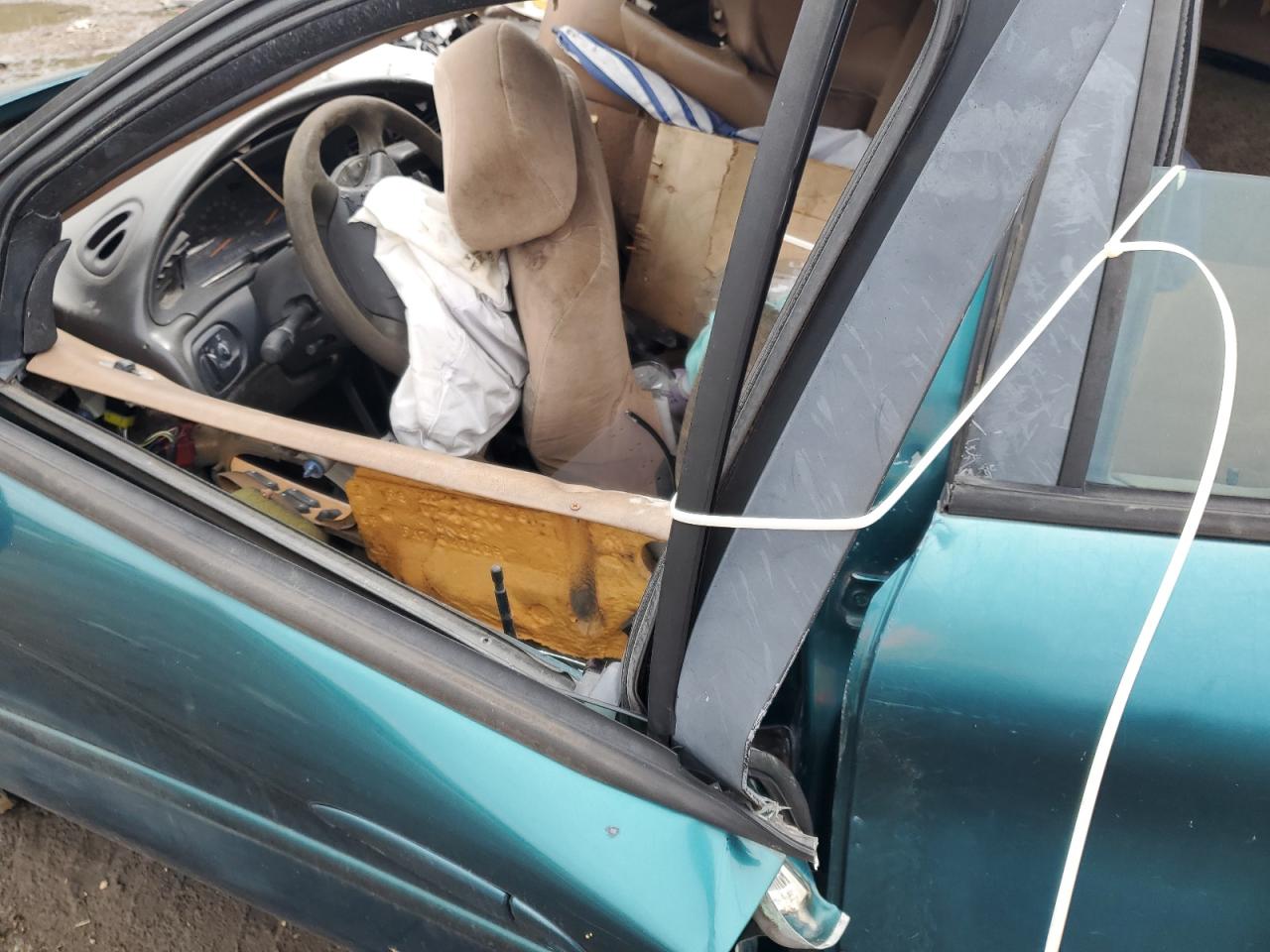 1996 Ford Taurus Gl VIN: 1FALP52U0TA220006 Lot: 81847055