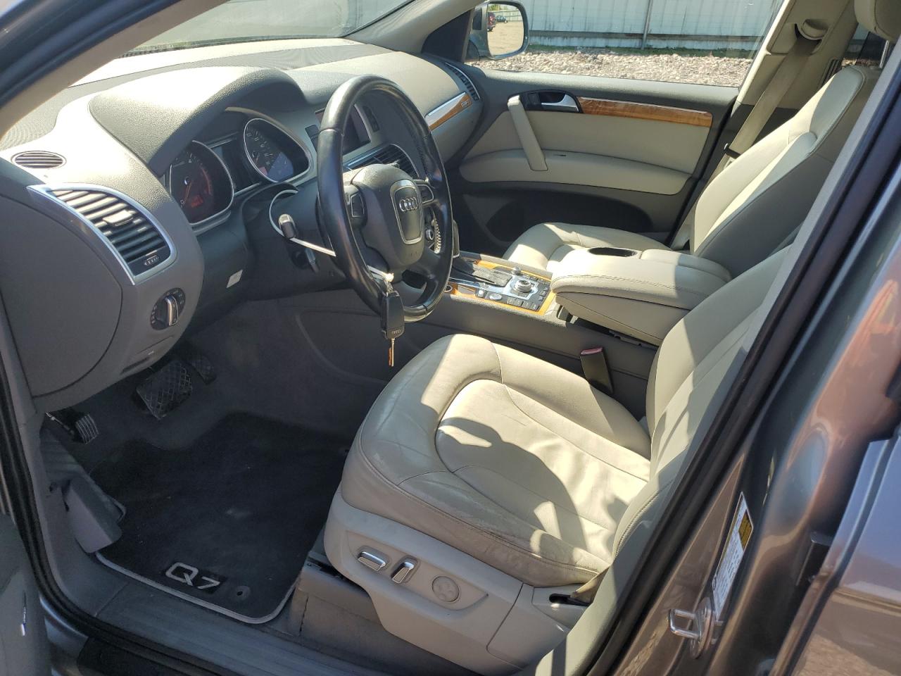 2010 Audi Q7 Prestige VIN: WA1VMAFE2AD006308 Lot: 80707055