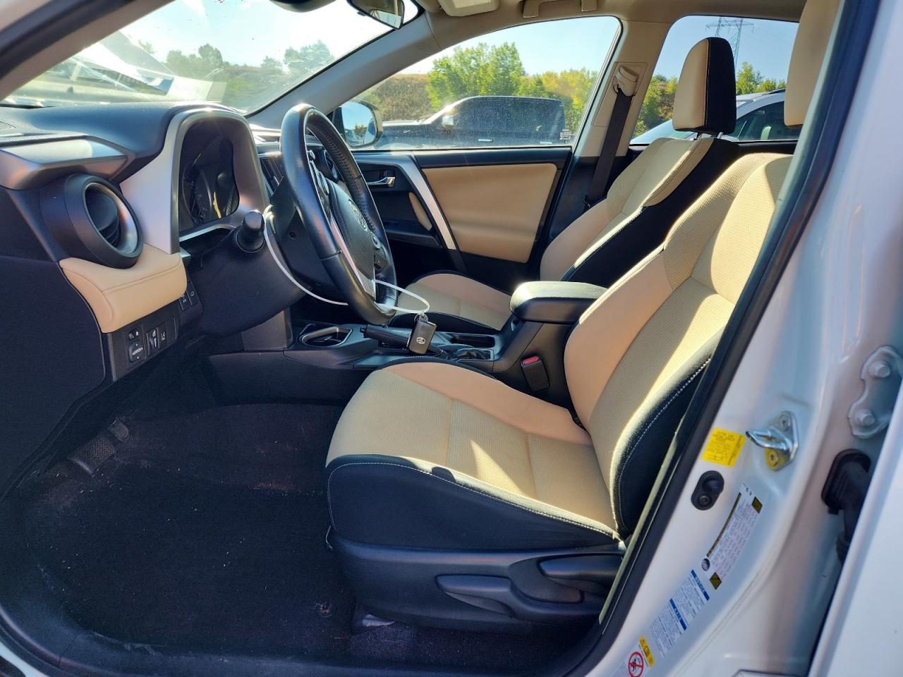 2017 Toyota Rav4 Xle VIN: JTMRFREV3HJ106978 Lot: 81152395