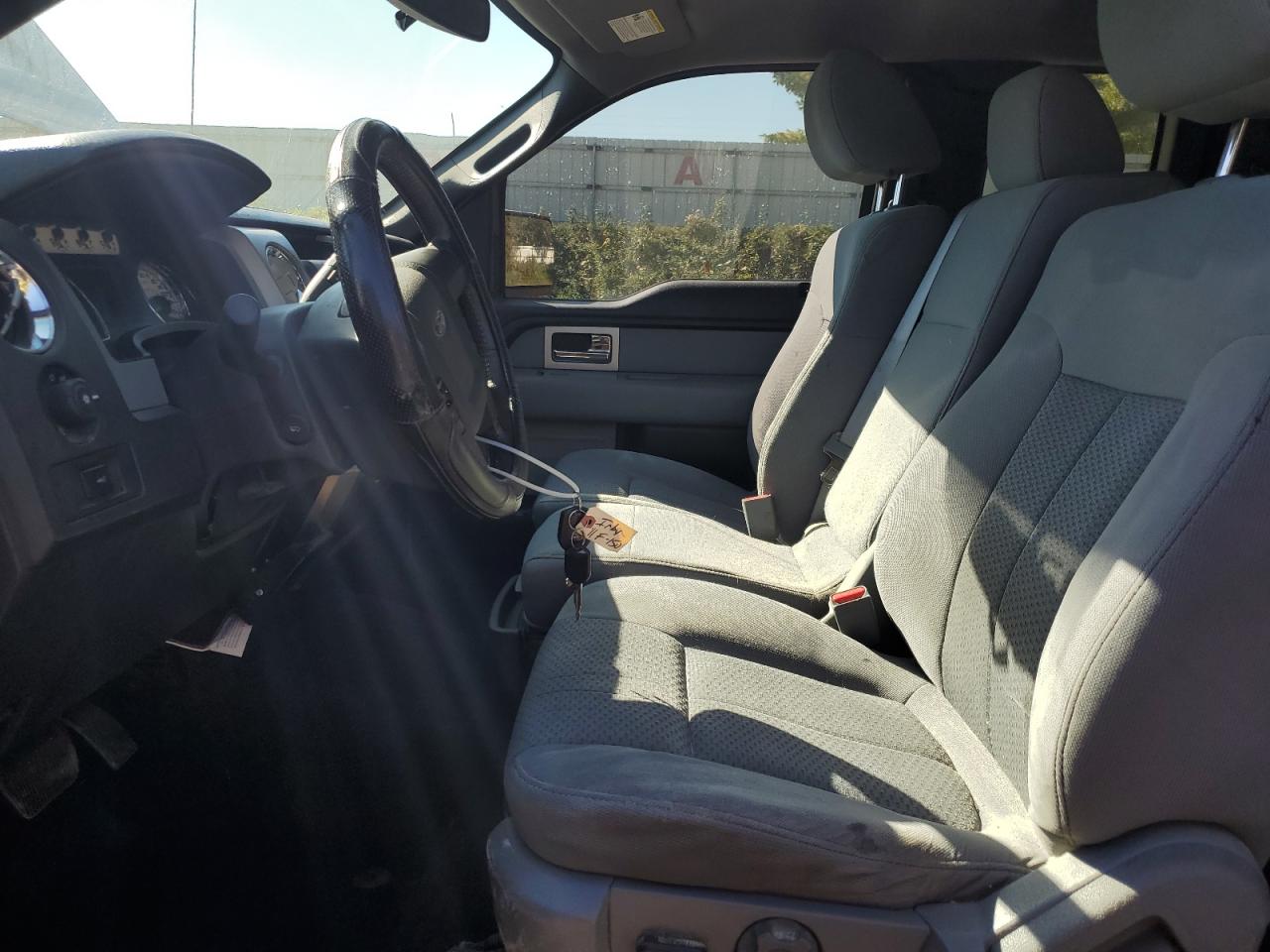 2011 Ford F150 Super Cab VIN: 1FTFX1EF1BFA96701 Lot: 84233005