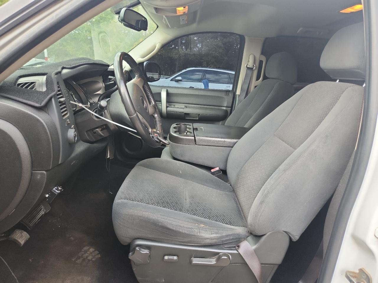 2008 GMC Sierra C1500 VIN: 3GTEC13068G252082 Lot: 81745505