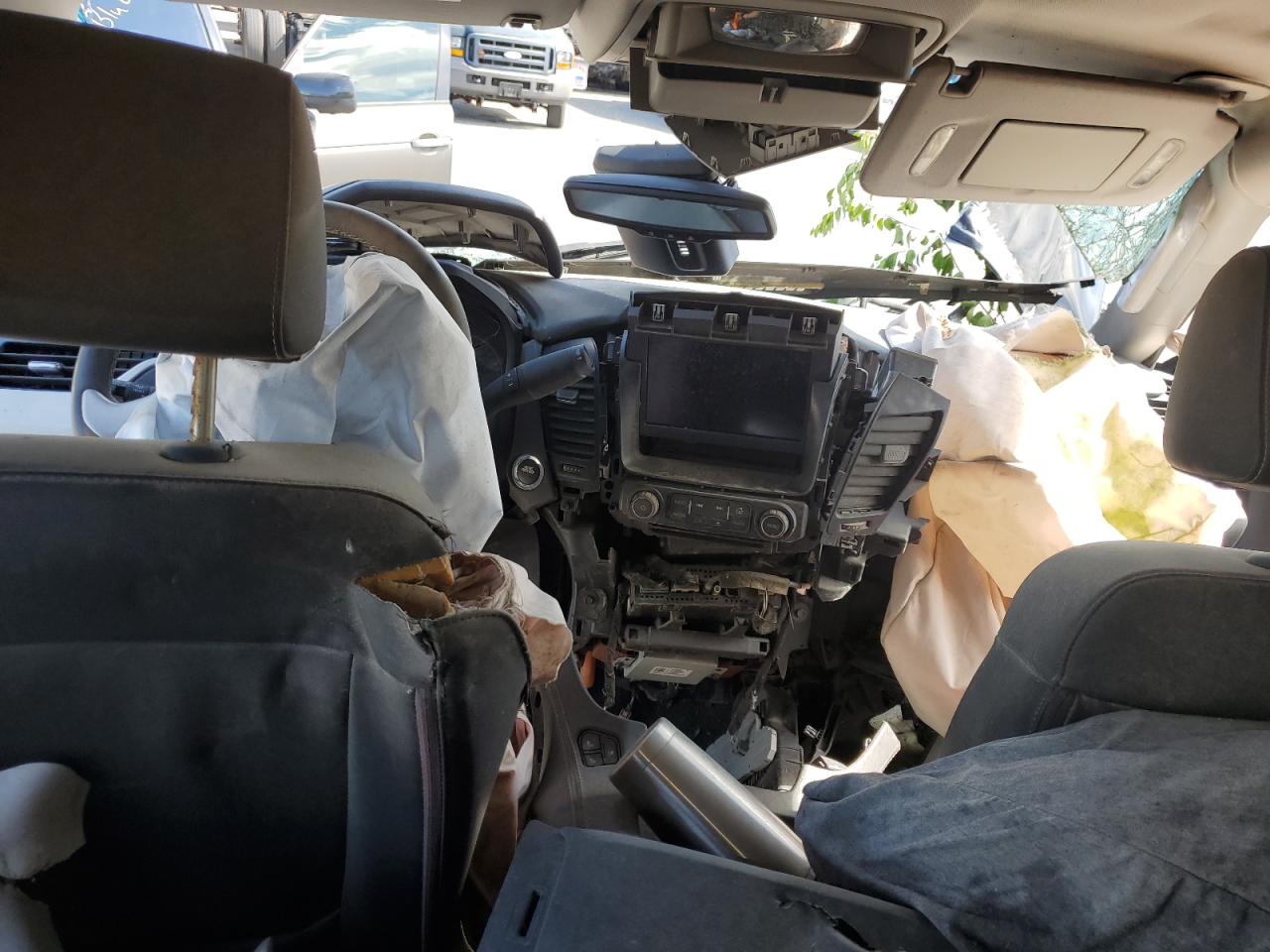 2019 GMC Yukon Xl K1500 Slt VIN: 1GKS2GKC9KR395267 Lot: 85840365