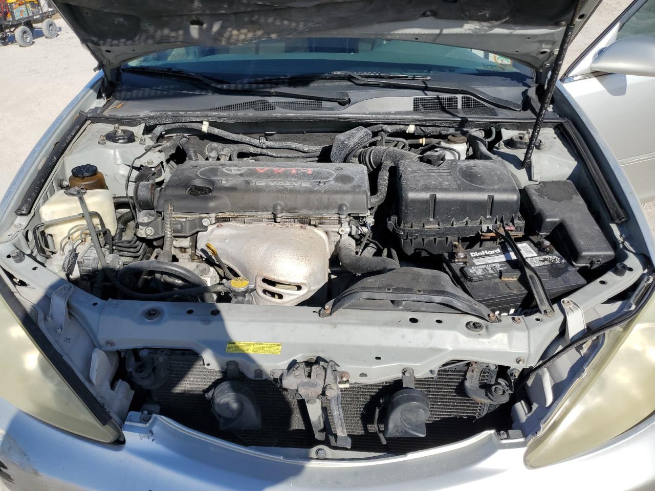 2002 Toyota Camry Le VIN: 4T1BE32K12U562006 Lot: 84642915