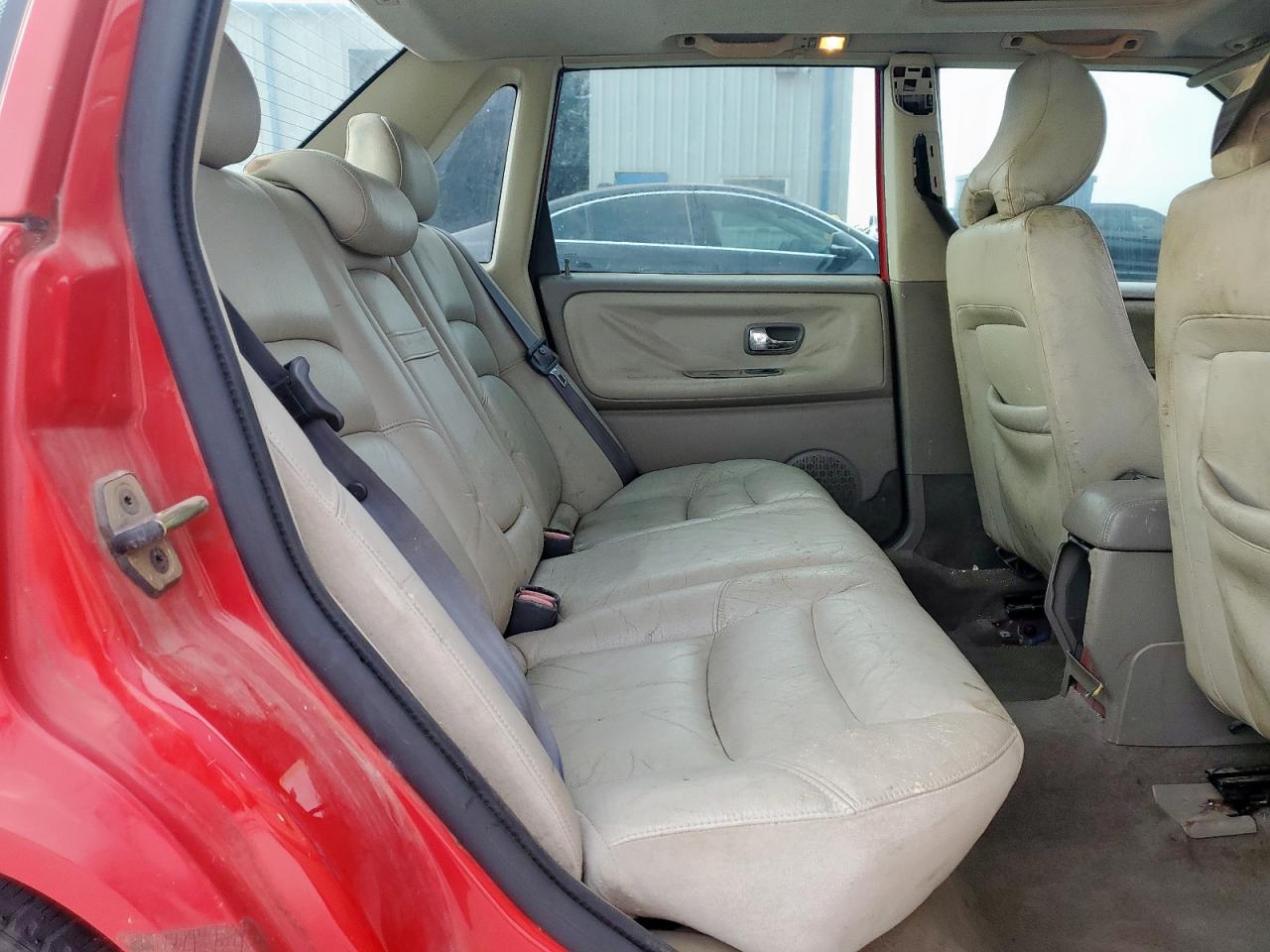 1999 Volvo S70 VIN: YV1LS55A6X2619667 Lot: 84456945