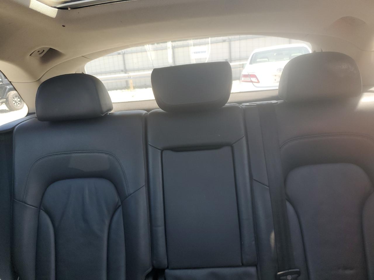 2011 Audi Q5 Premium Plus VIN: WA1LFAFPXBA117131 Lot: 81645035