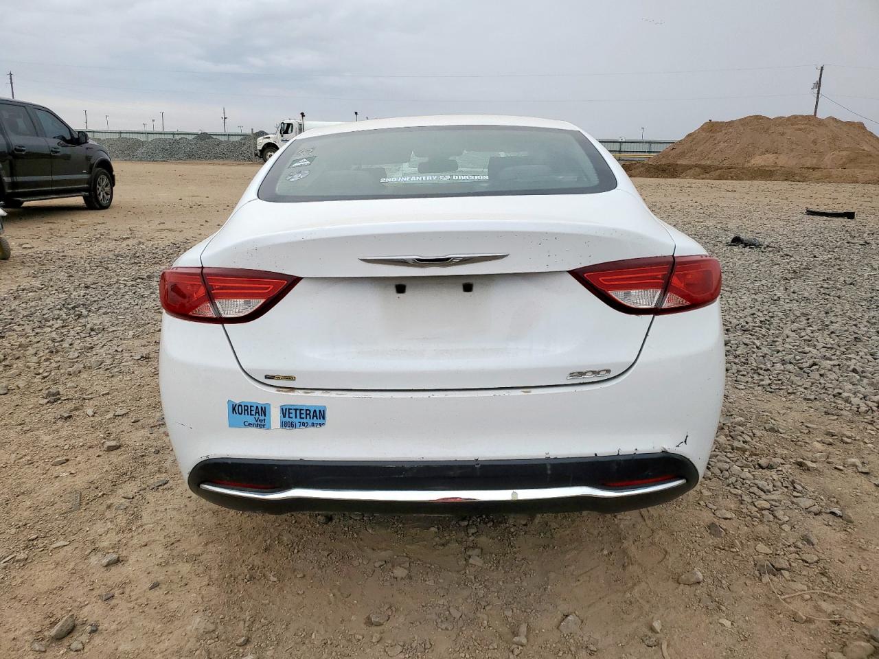 2015 Chrysler 200 Limited VIN: 1C3CCCAB8FN578966 Lot: 84433095